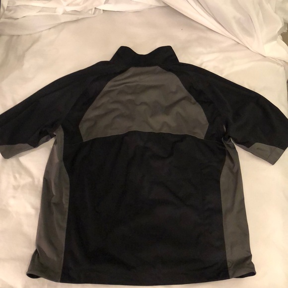 Nike Men's Storm-FIT Golf Pullover 1/4 Zip - Picture 5 of 5